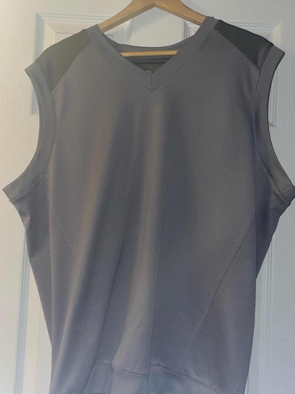 PGA Tour Sleeveless V-Neck Tank in Charcoal and Black